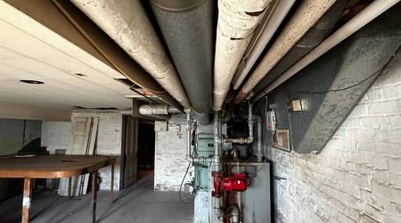 Abestos Pipe insulation removal